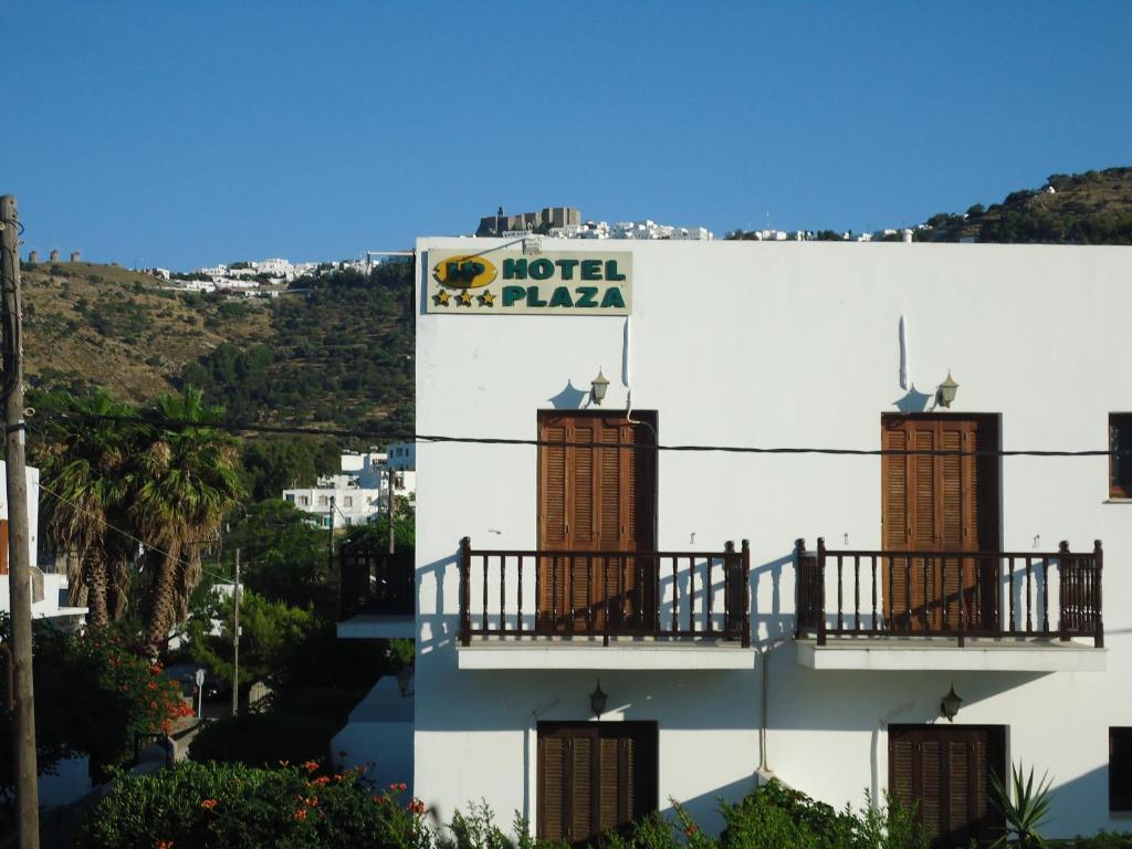 Plaza Hotel Skála Exterior foto